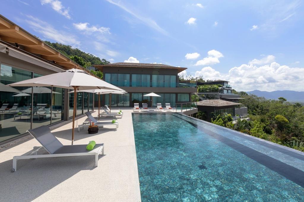 Tropical Castle Phuket By Resava Villa Layan Beach  Exterior photo